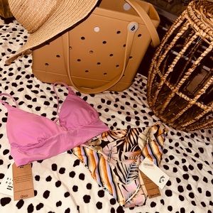 Reversible billabong postcards from paradise bikini bottom NWT